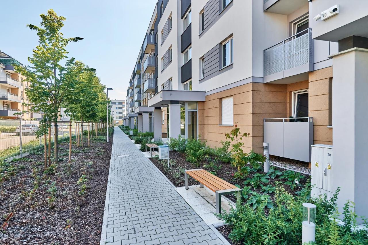 Modern Apartments Wroclaw By Renters Exterior foto