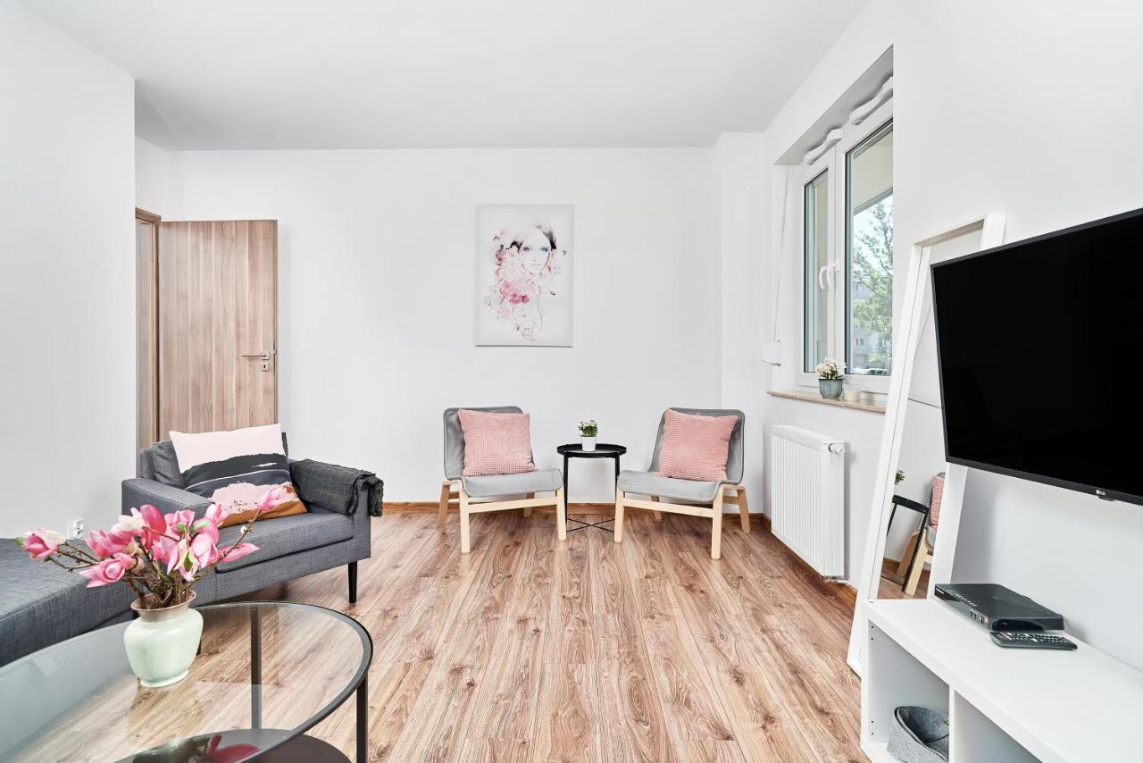 Modern Apartments Wroclaw By Renters Exterior foto