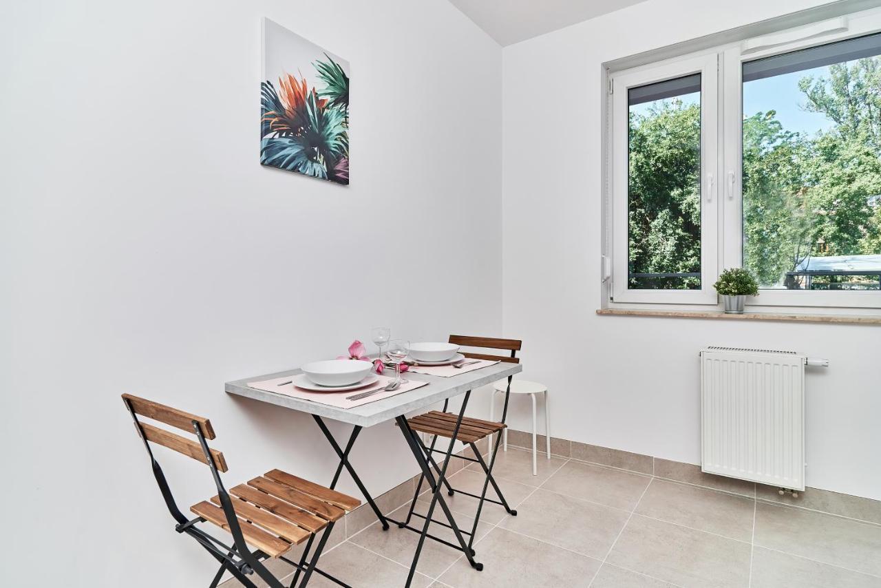 Modern Apartments Wroclaw By Renters Exterior foto